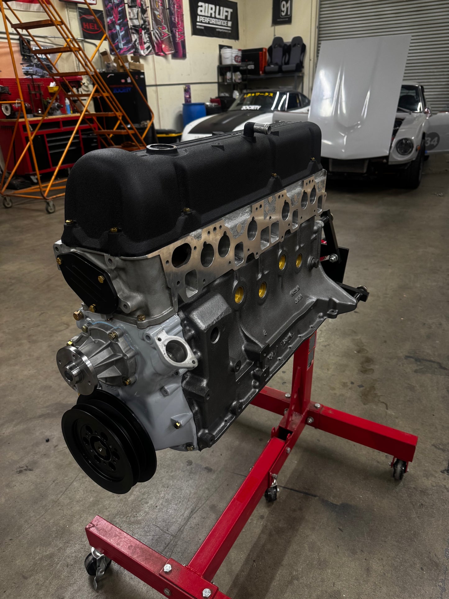 L6 Engine Rebuild Service